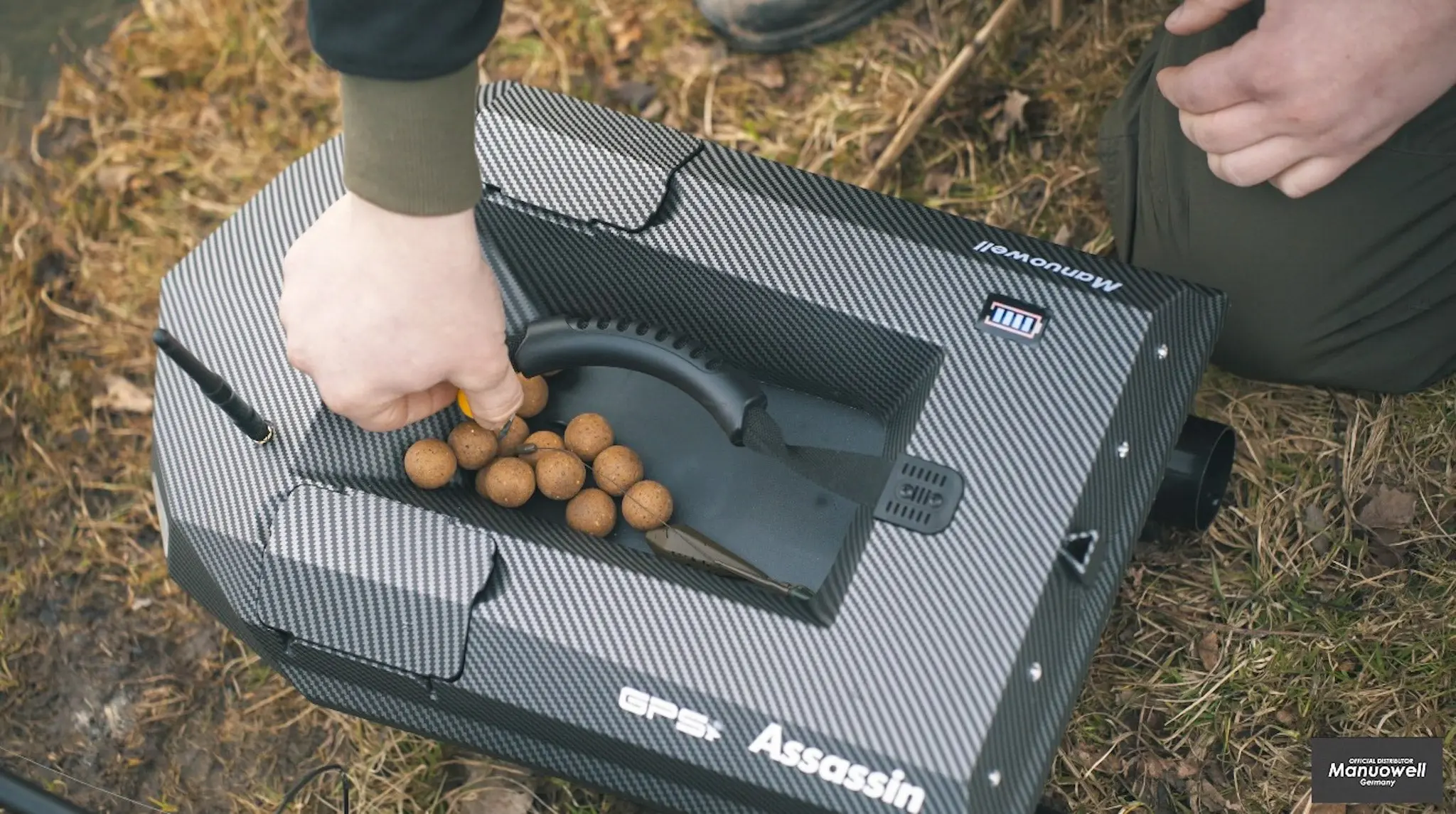 Manuowell Assassin V2 Futterboot mit GPS, Autopilot und Echolot – Bild 5